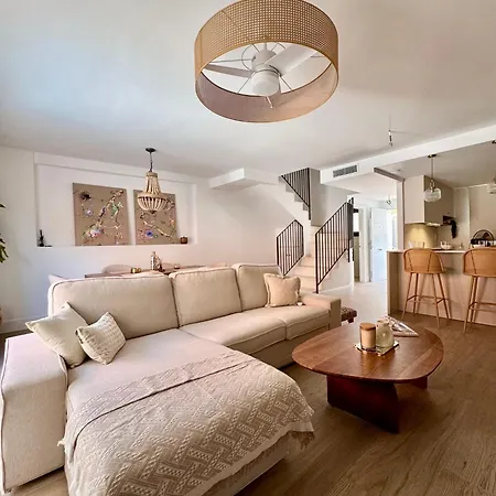 Maison Del Arte Holiday home *